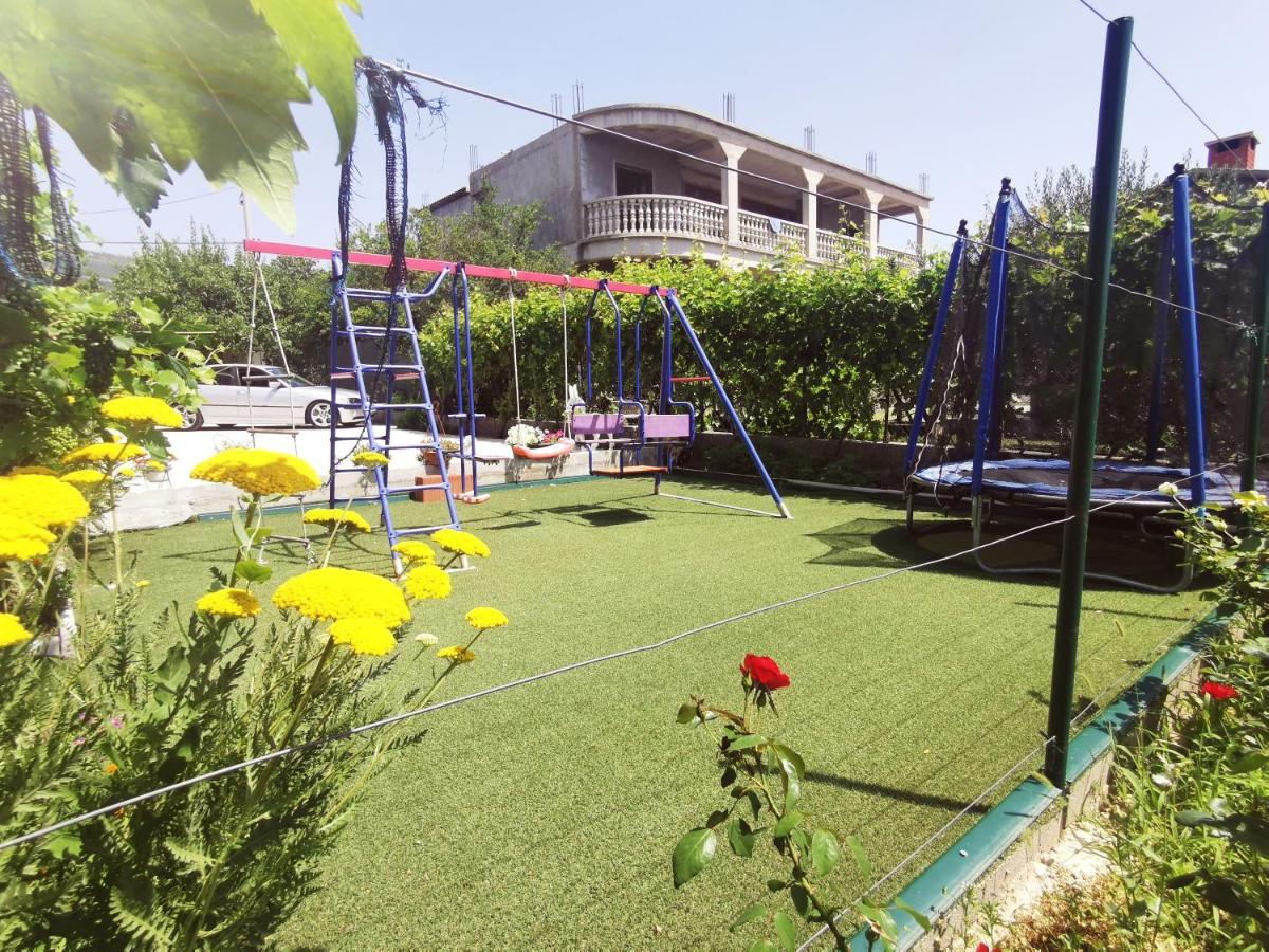 Apartment Jope Kaštela Екстериор снимка